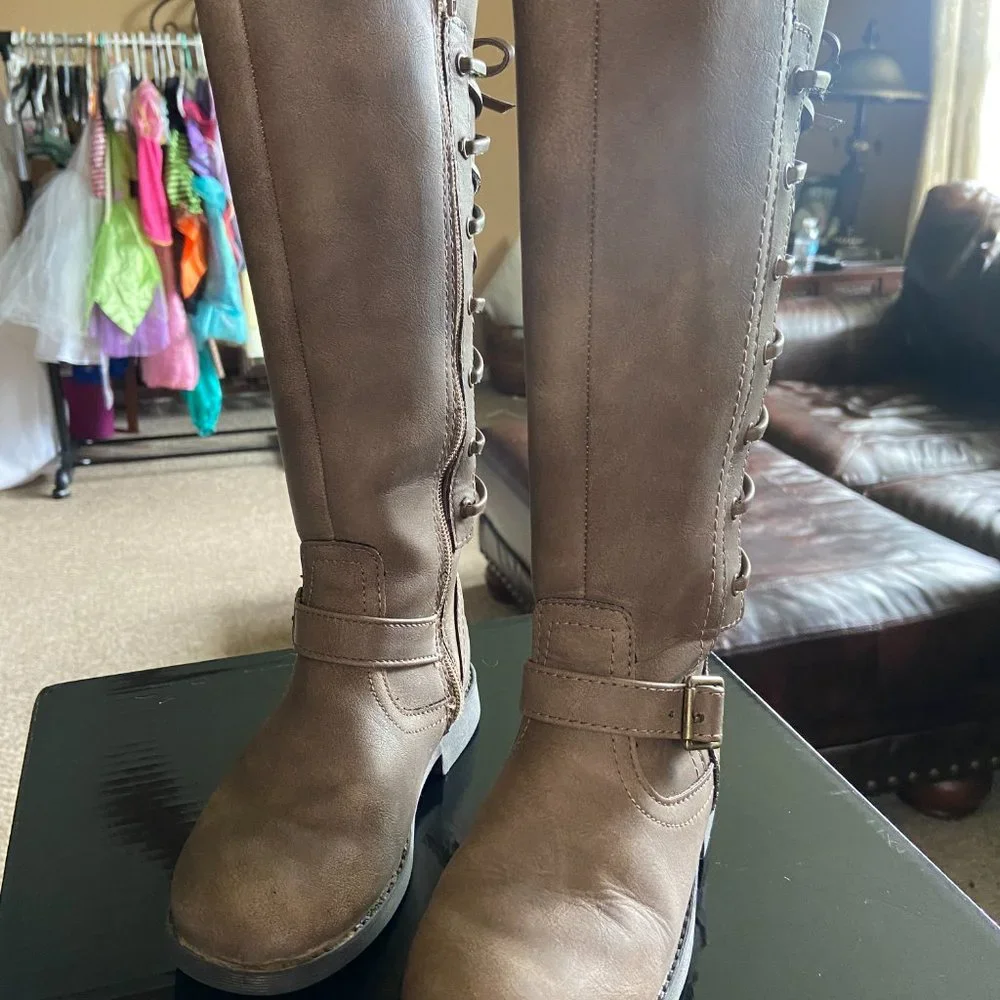 Tan Riding Boots - Picture 5 of 6